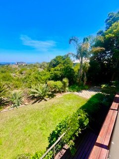 4 Bedroom Property for Sale in Outeniqua Strand Western Cape